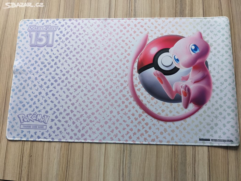 Hrací podložka Mew - Pokémon 151