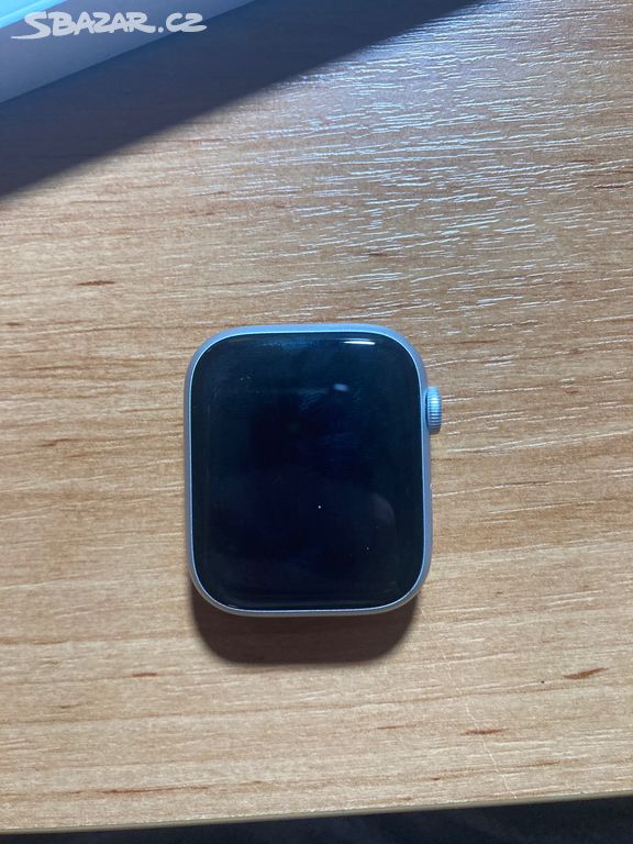 Apple Watch 8 45mm Silver