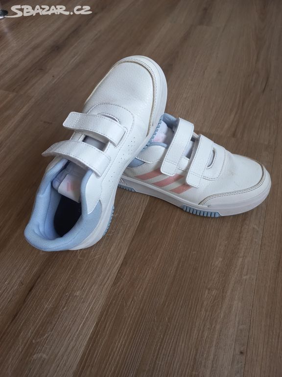 Dětské boty - Adidas Tensaur vel.34