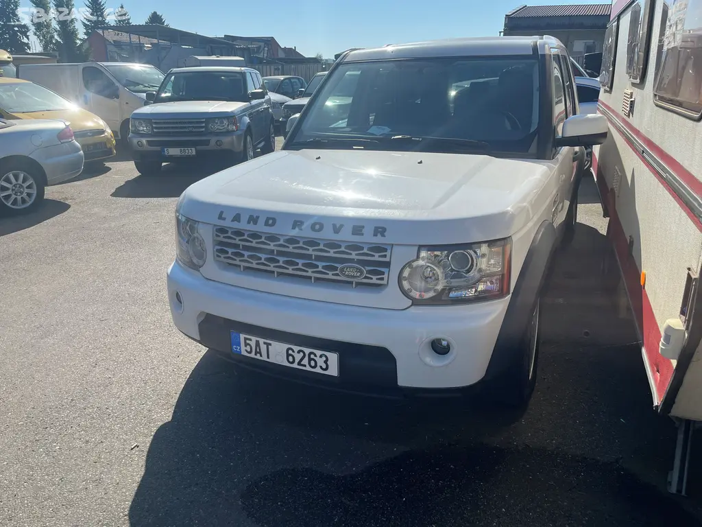Land Rover Discovery 4 3,0 155 kW koup. v ČR 1.maj - fotka 2