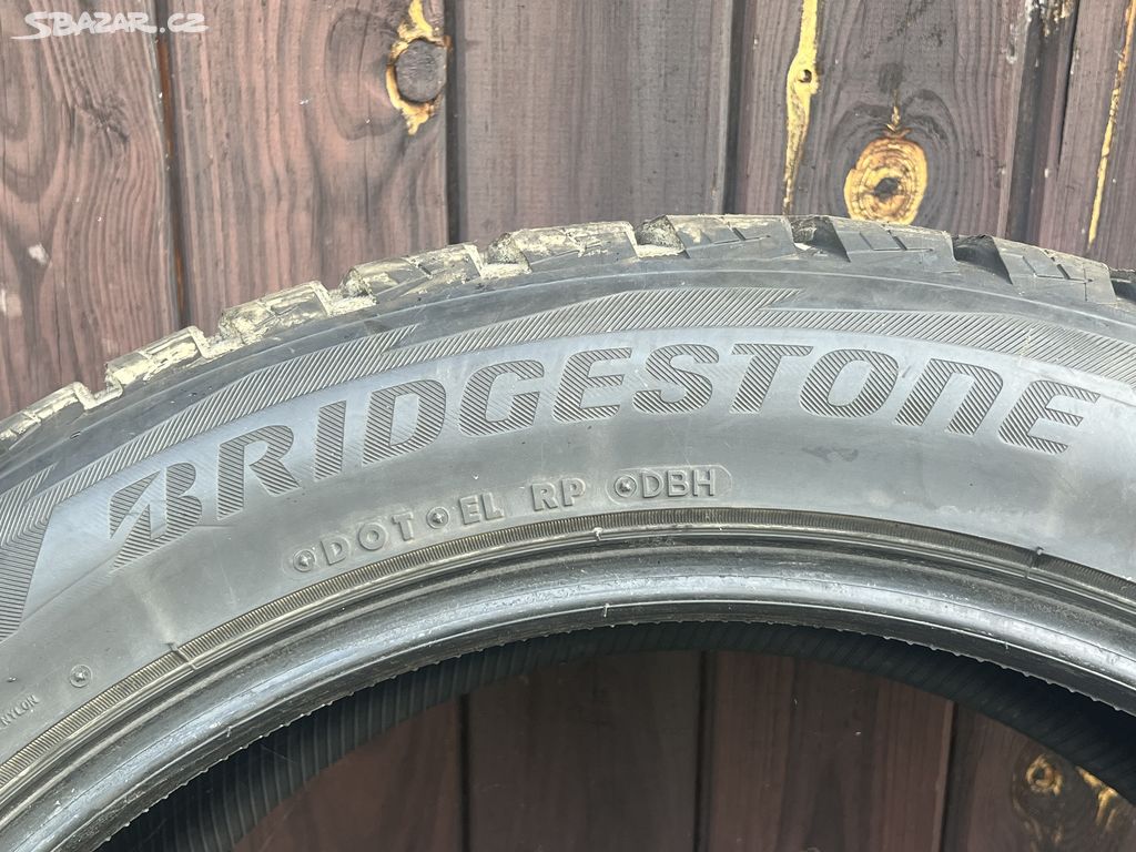 Zimní pneu Bridgestone