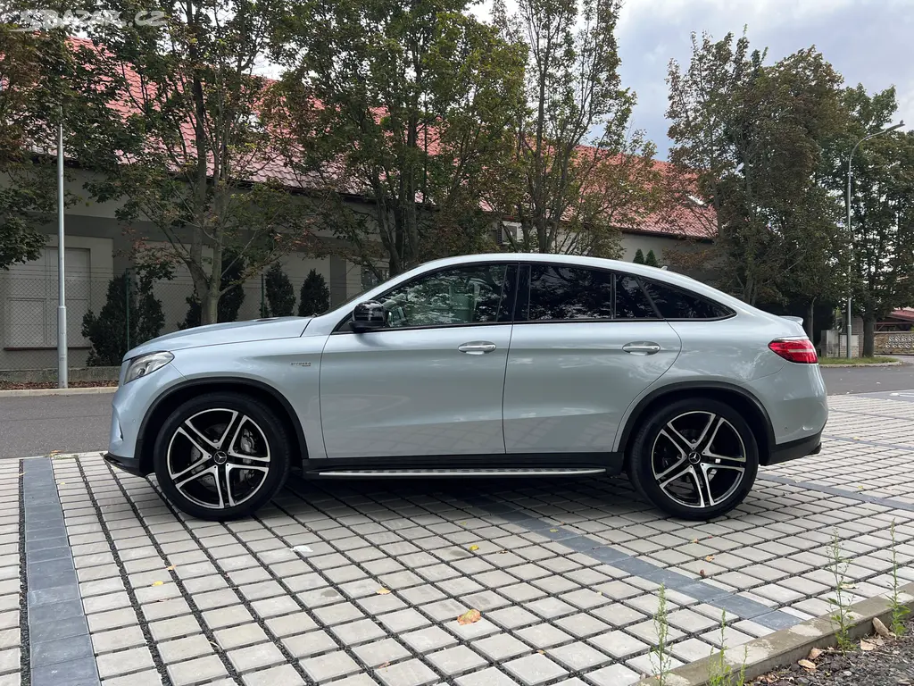 Mercedes-Benz GLE 43 AMG COUPE 287 kW - fotka 4