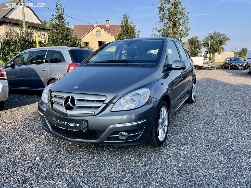 Mercedes-Benz B180 85 kW ALU,Klima,Stav,Servis