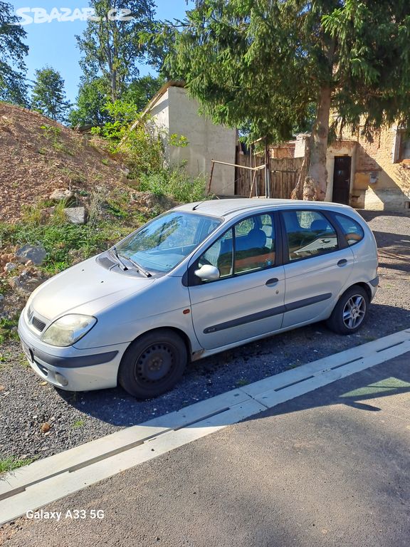 Renault scenic s tažným