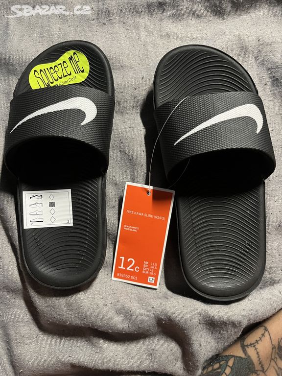 Dětské pantofle Nike kawa slide 29,5