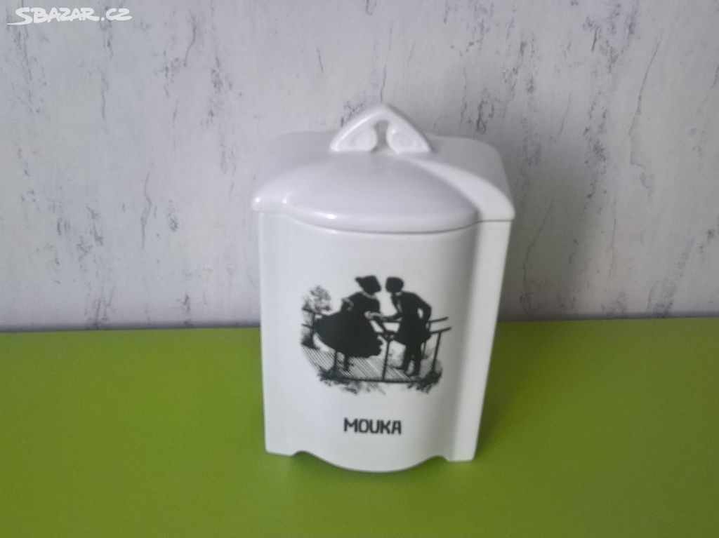 Porcelánová dóza na mouku