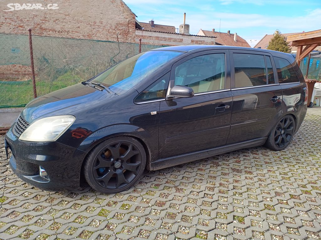 Opel Zafira B OPC