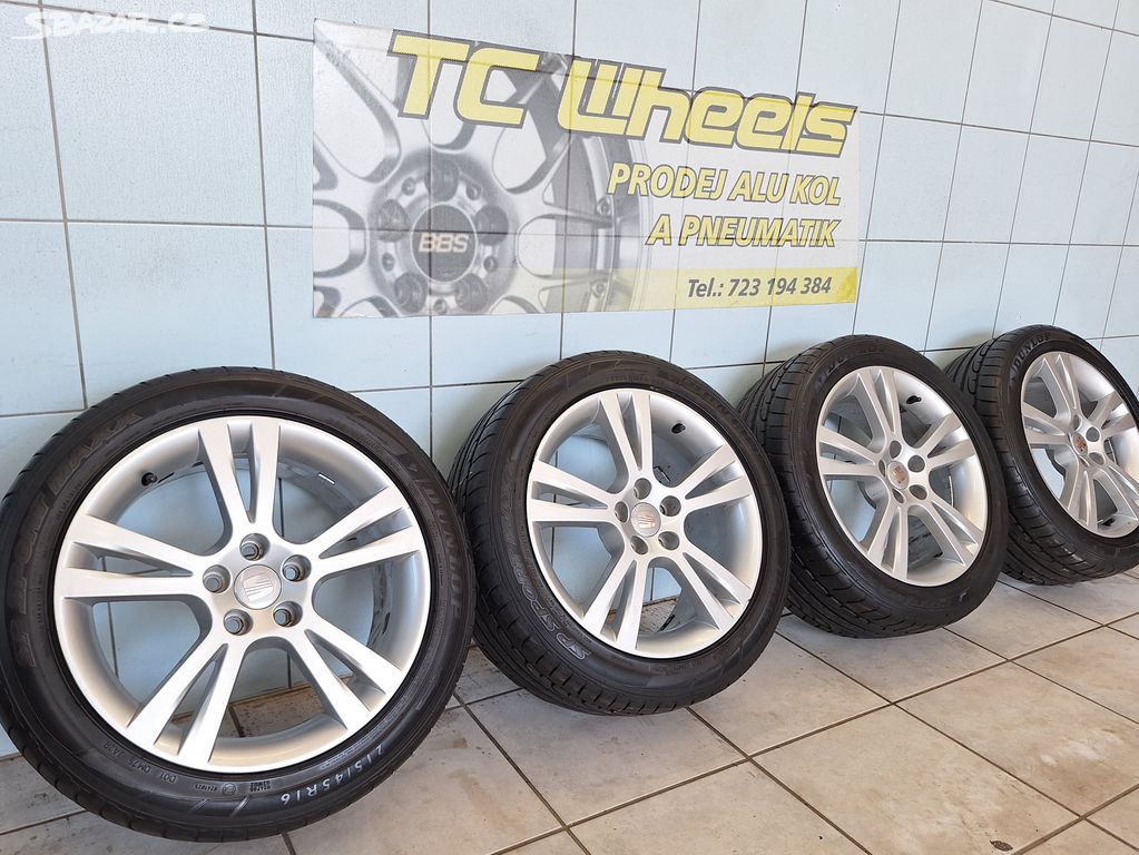 Kola R16 5x100 Seat + letní pneu 215/45/16 Dunlop