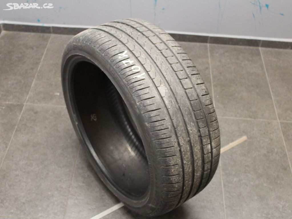 107K 1KS pneu Letní Pirelli 235/40/19