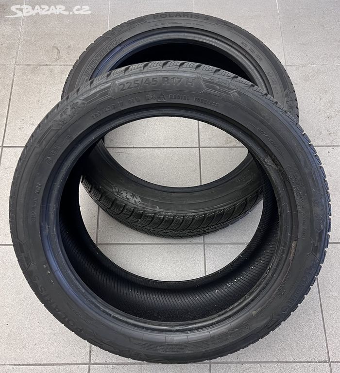 225/45 R17 - 2x zimní Barum