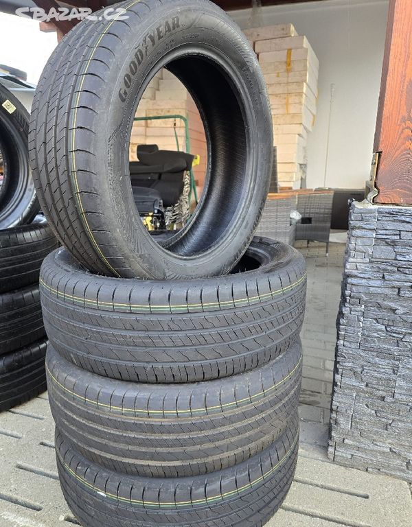 Nové Goodyear 215/55 R18 99V