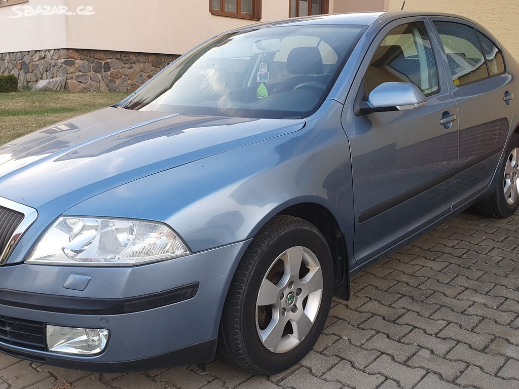 Octavia 2 1.6 MPI 75 kw koupena nová v CR