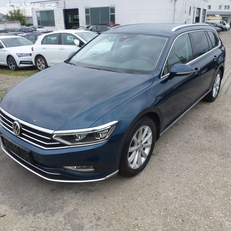 Volkswagen Passat 2.0 TDI DSG Highline TZ 1.majite