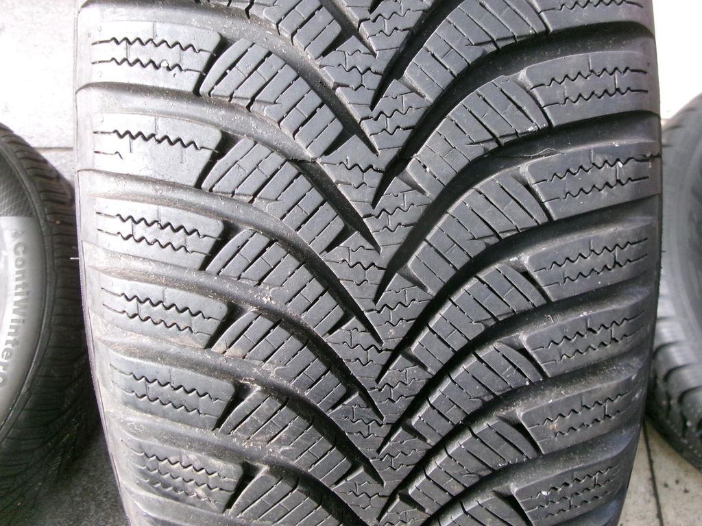 Zimní pneu HANKOOK 195 65 15 č.14727