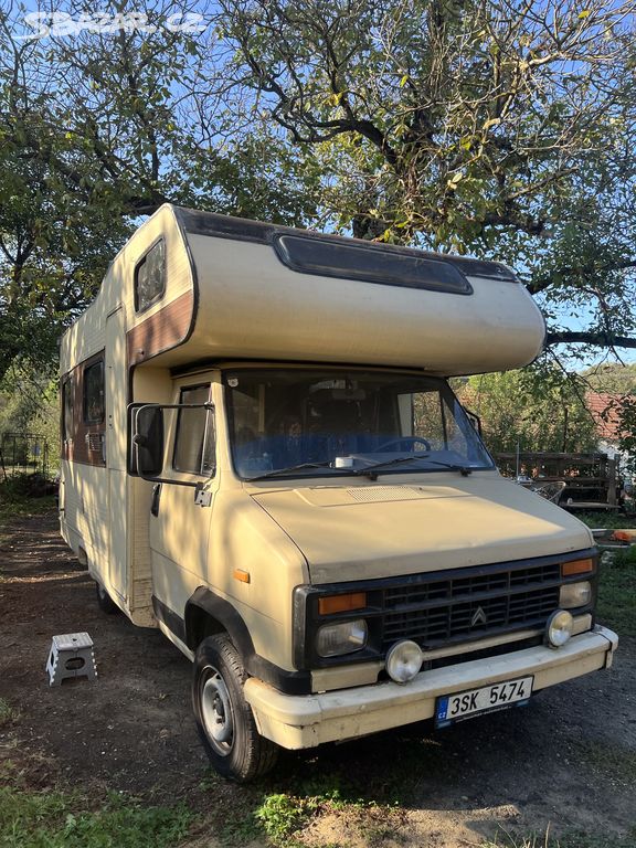 Obytné auto karavan Citroen C25 r.v. 1986