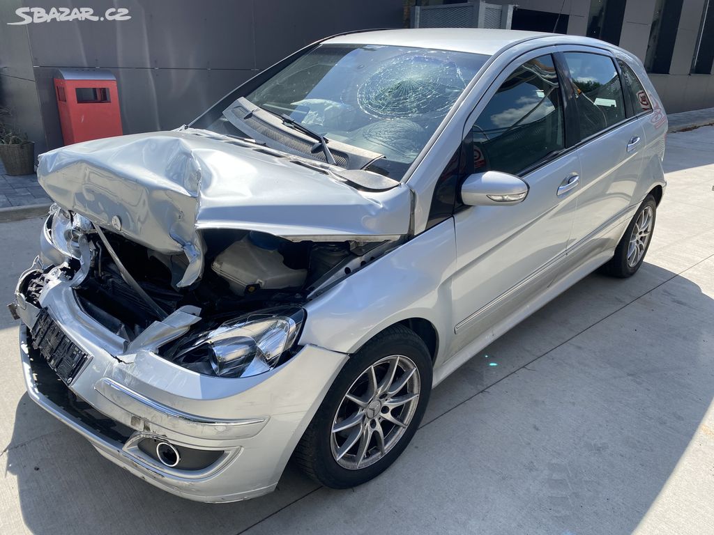 Mercedes Benz B200 W245 Automat - Náhradní díly