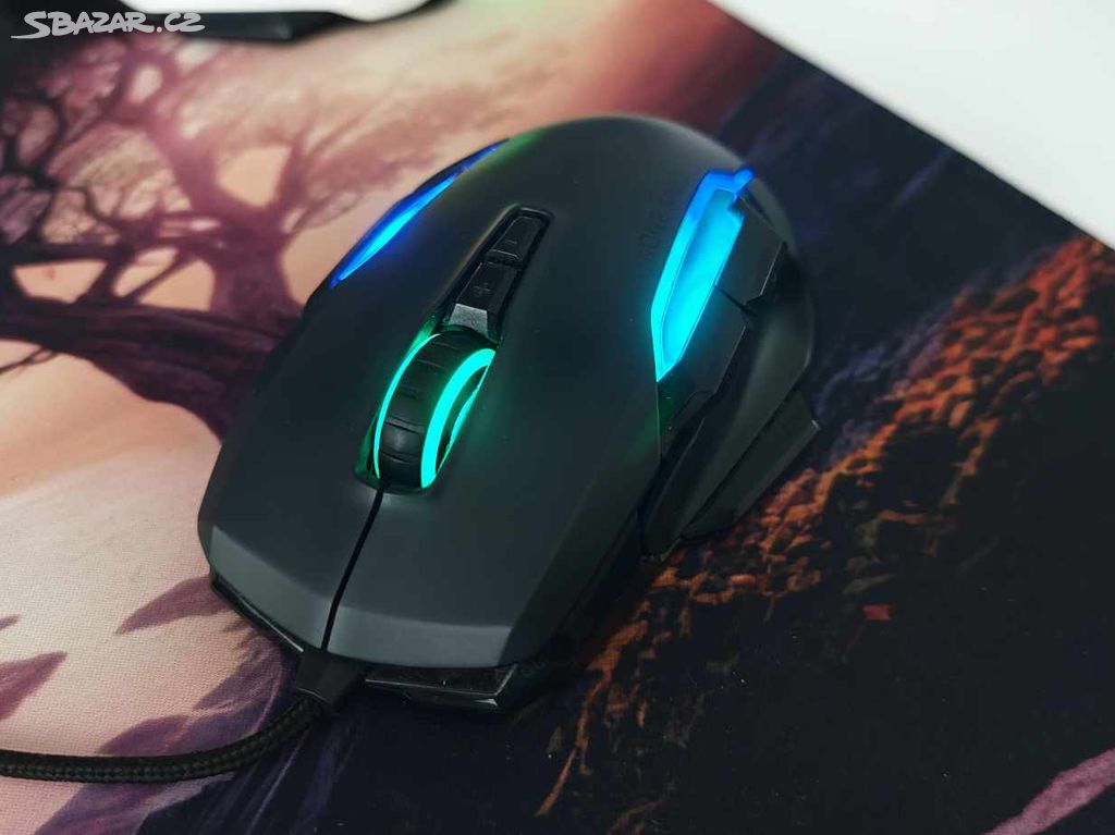 myš - Roccat Kone Aimo