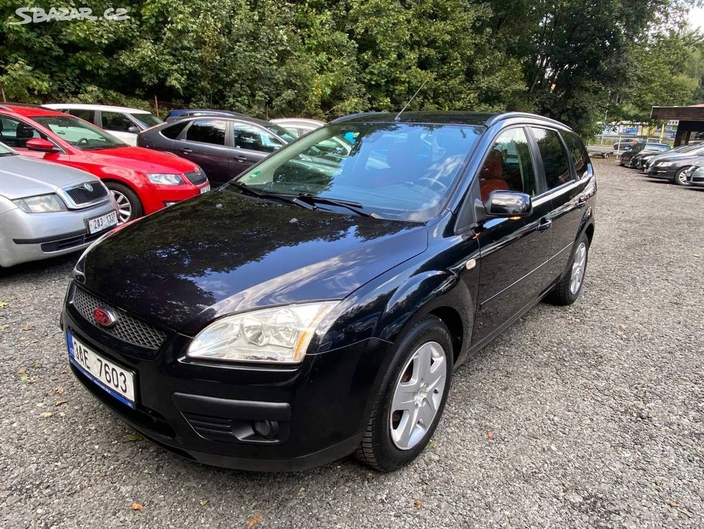 Ford Focus Combi 1.6i tažné klima tempomat 2007