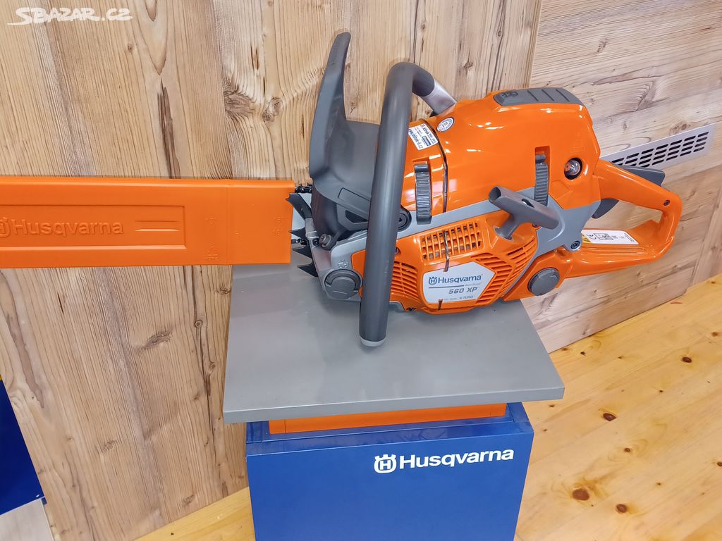 AKCE Řetězová pila Husqvarna 560 XP