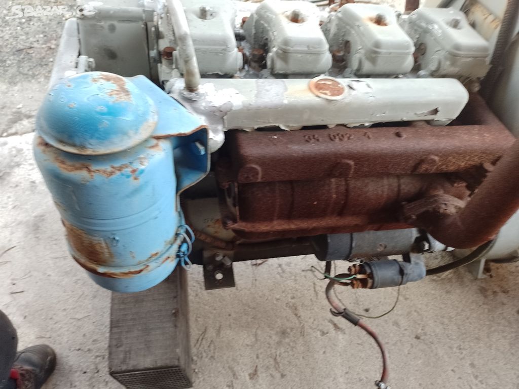 Motor Slavia 4s90a