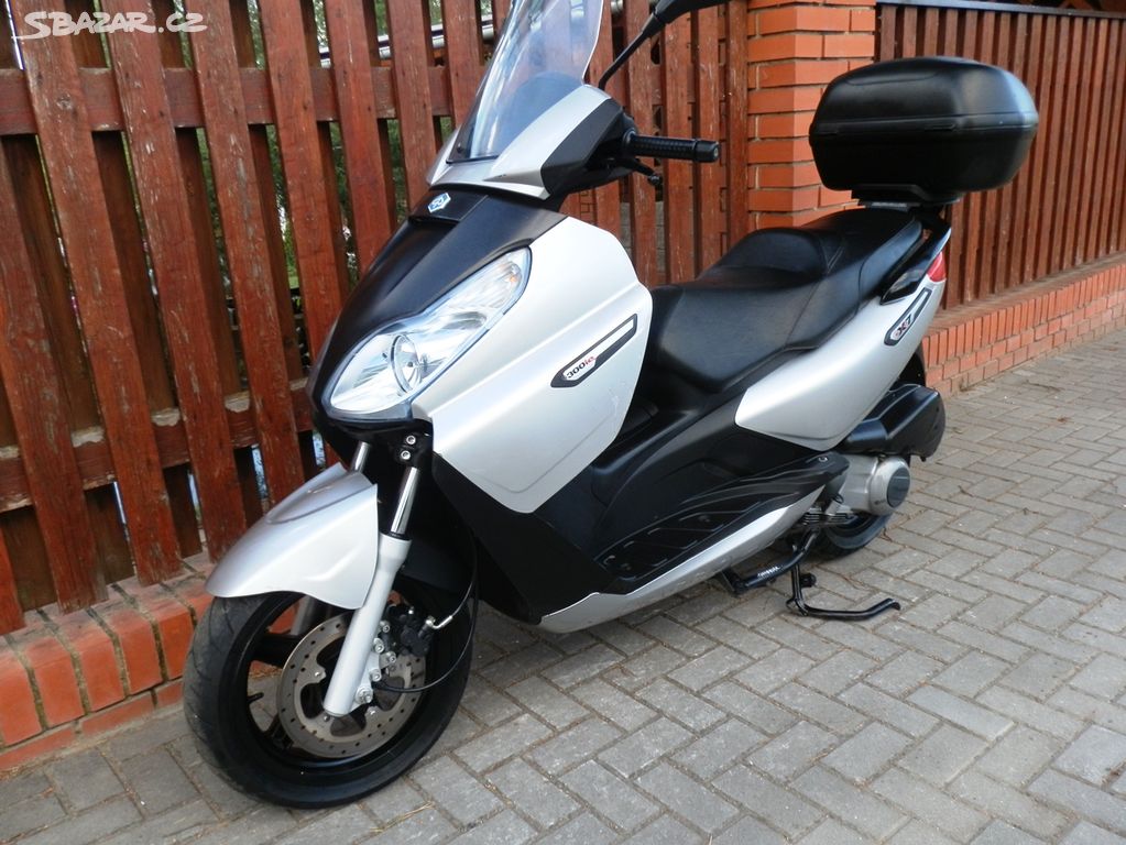 Piaggio x7 300 i.e