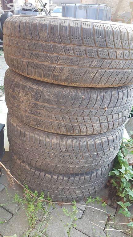 4x zimní pneu barum ,obuté 5x100 195/65R15