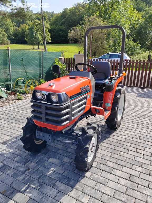 KUBOTA B72