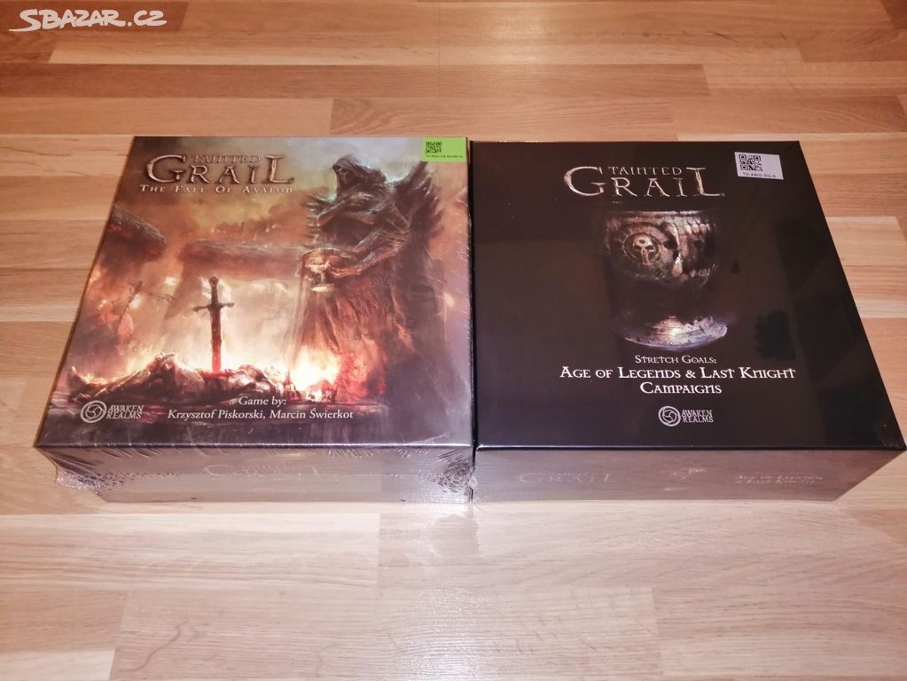 Tainted Grail (KS core + stretch goal box) + Niamh