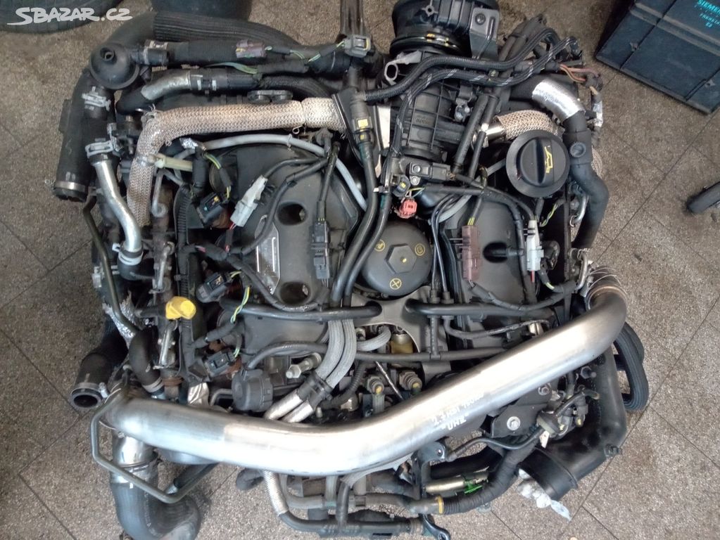 Motor Peugeot 607 2.7HDi 150kW kód UHZ