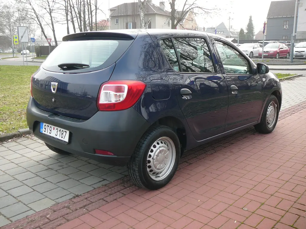 Dacia Sandero, 1.2i 54kW ČR 1MAJ LPG - fotka 6