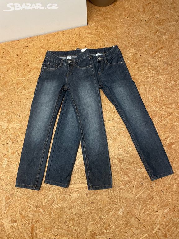 2x stejné nové džíny, vel. 140, cena za 1 kus