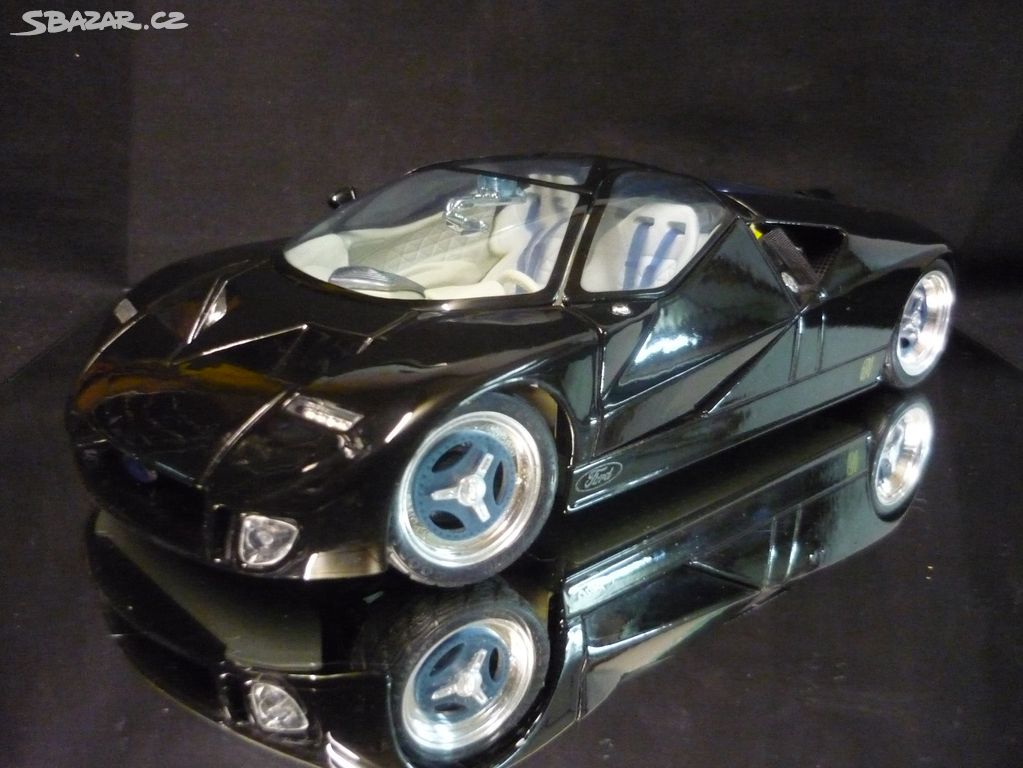 Ford GT90 Maisto 1/18