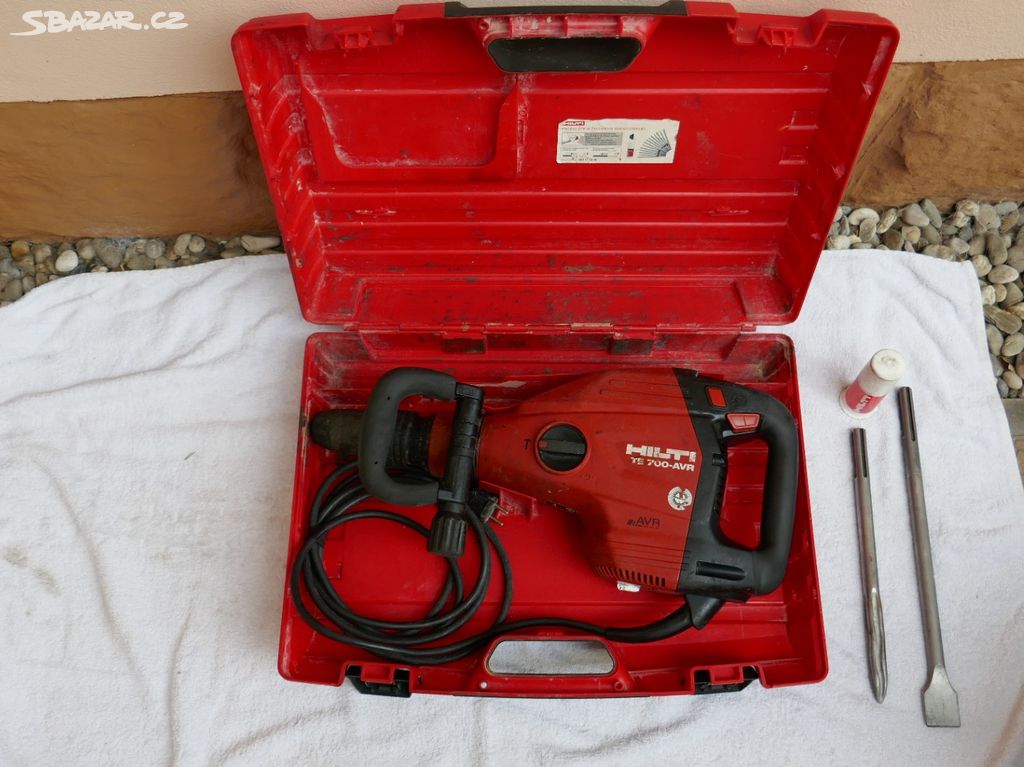 Bourací kladivo HILTI TE 700-AVR/2X SEKÁČ