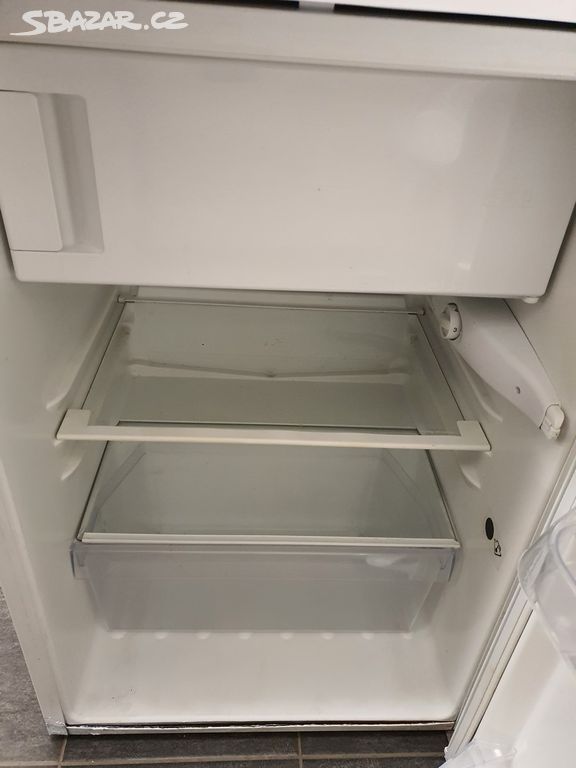 lednice 85cm s mrazáčkem, IKEA