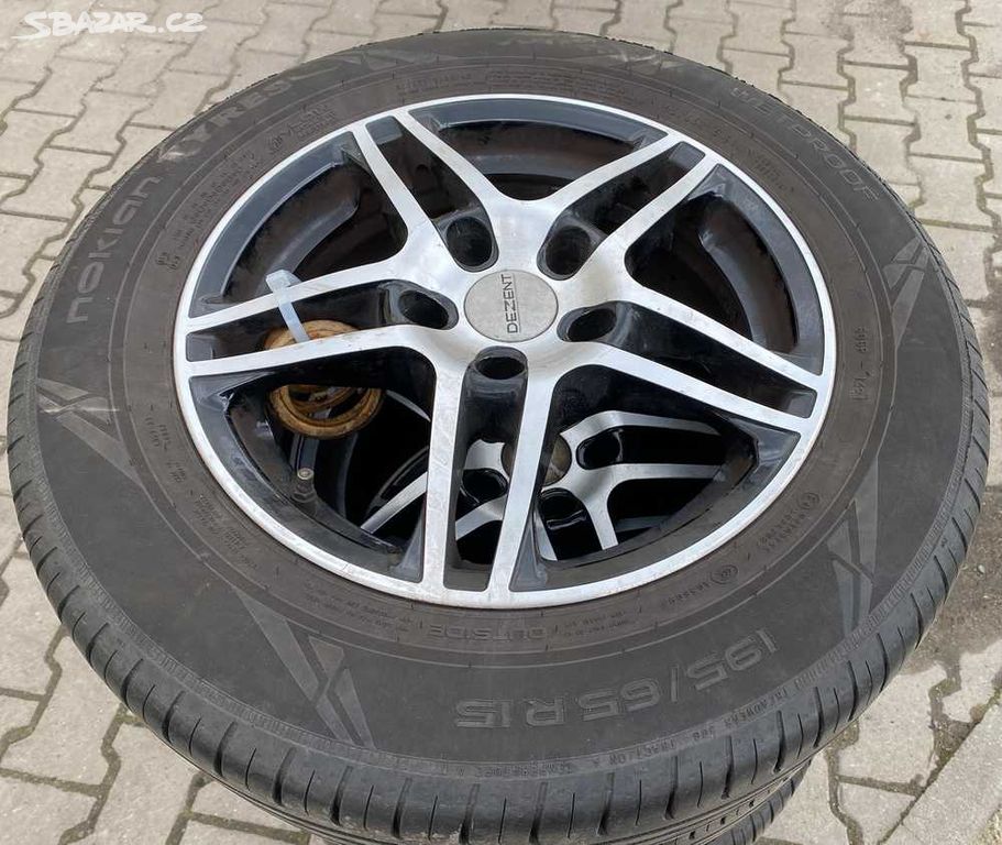 Sada alu DEZENT 6.5x15" ET45, 5x112x66.5 Nokian