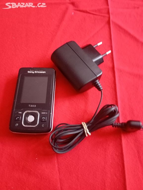 Mobilní telefon Sony Ericsson T303