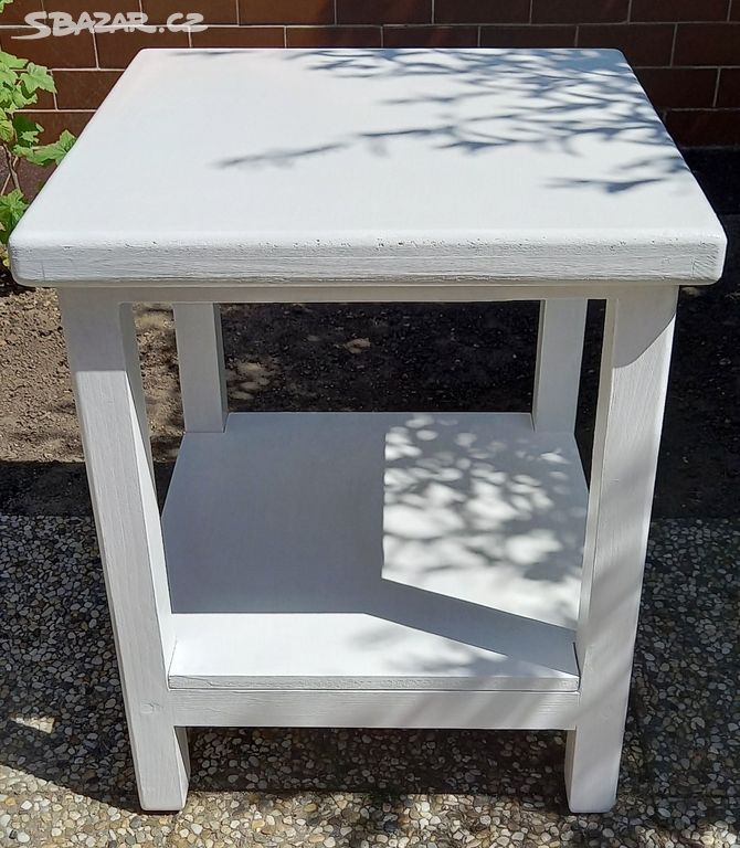 Stolička (štokrle) 40x40x53cm bílá