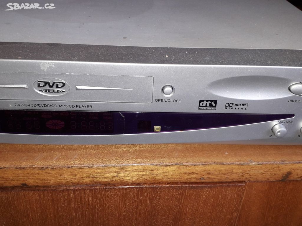 DVD přehrávač