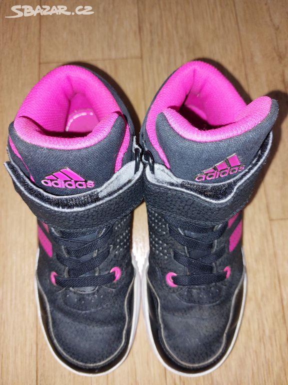 Dětské kotníkové boty Adidas vel 31 stélka 19 cm