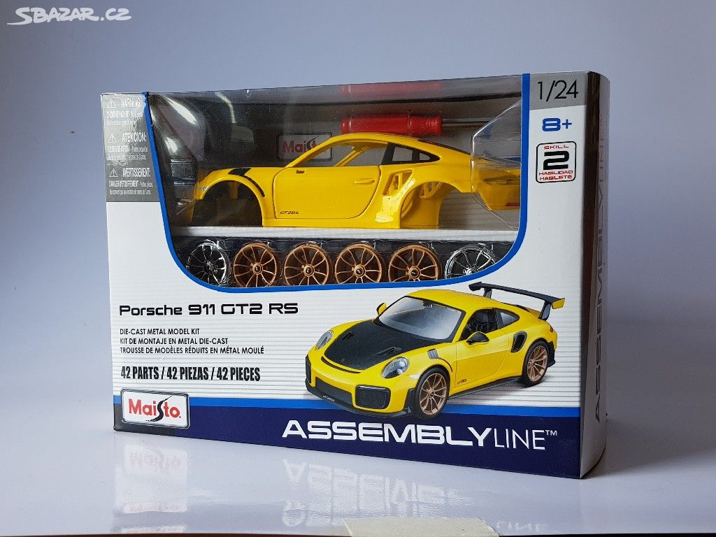 Maisto Kit Porsche 911 GT2 RS 1:24 žlutá