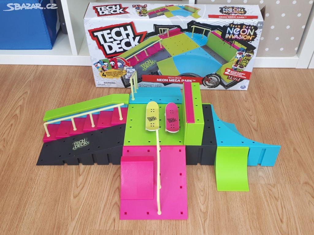 Nový TECH DECK Fingerboard Xconnect neonový set