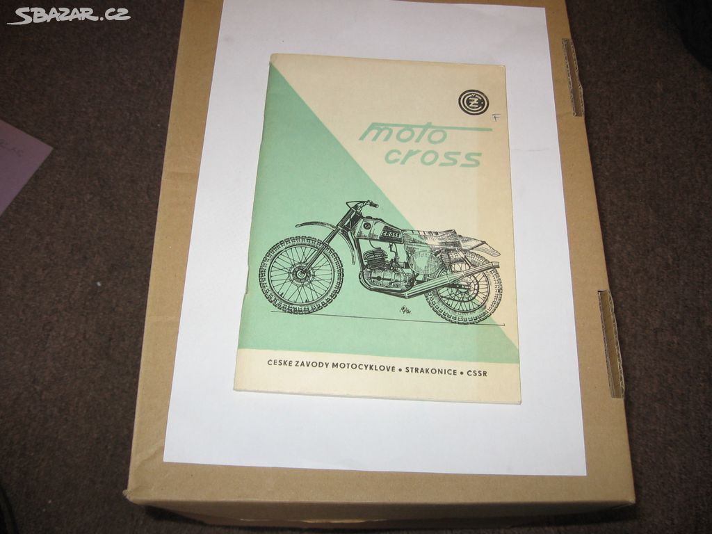 ČZ motocross manual.