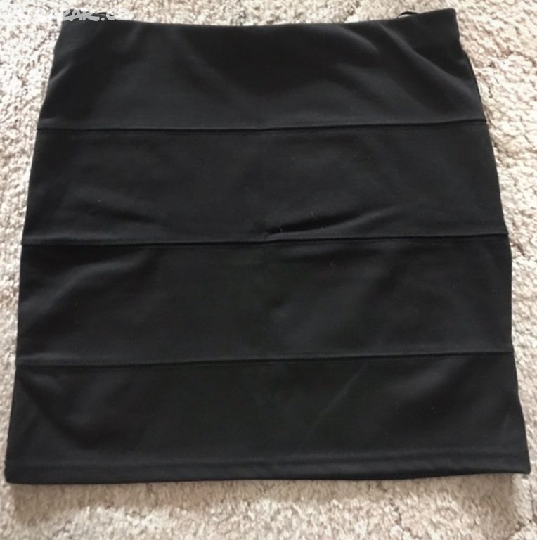 Černá elastická sukně C&A vel. M