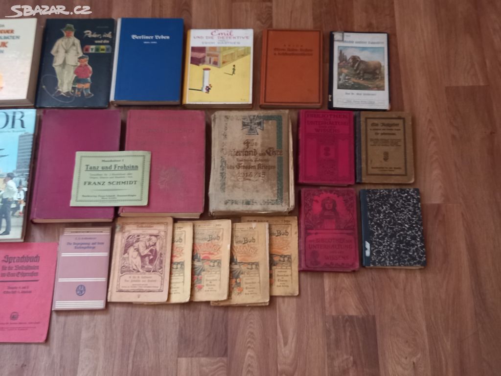Staré knihy -různé -cena za 50 ks