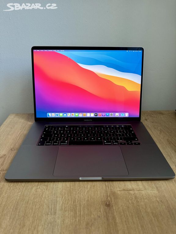MacBook Pro 16" (2019) - i7/16GB/512GB