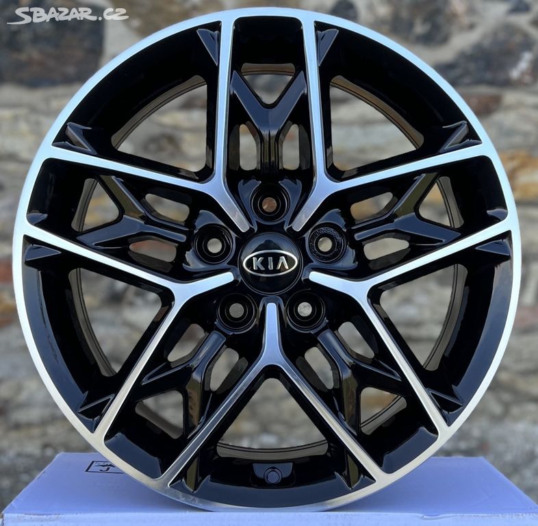 5x114,3 r17 nové alu kola 17 5x114.3 Kia,Mazda