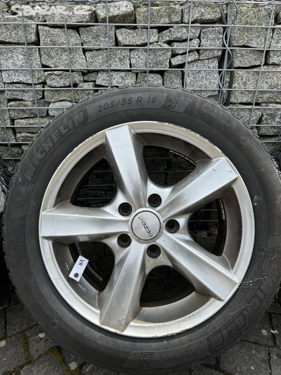 Sada zimních pneu 205/55 R16