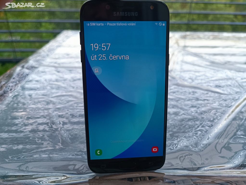 Mobilní telefon - SAMSUNG Galaxy J5 (2017)SM-J530F