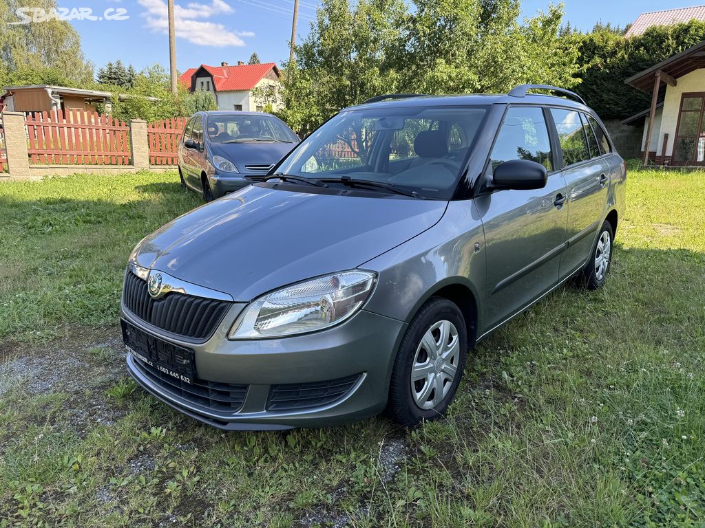 Škoda Fabia II com Facelift 1.4 16V 63 kw TOP