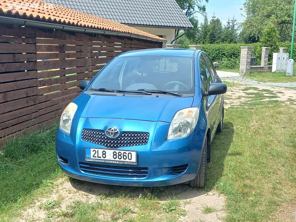 Toyota Yaris 1.0 Nová STK